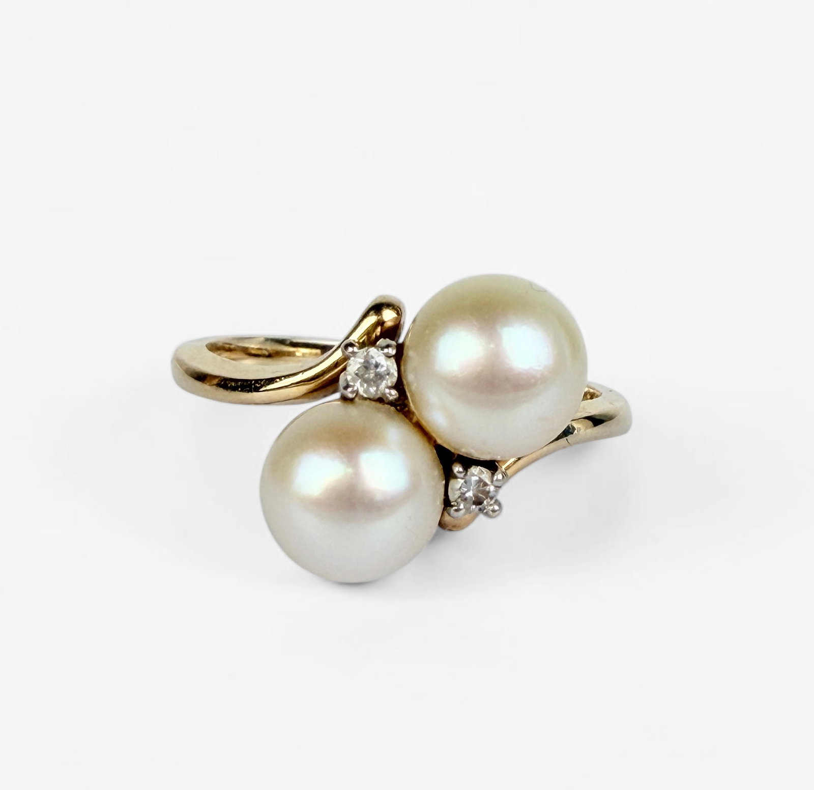 14K Yellow Gold Pearl & Diamond Ring (1 of 5)