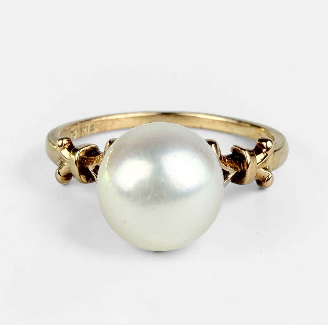 14K Yellow Gold Mikimoto Pearl Ring (1 of 4)
