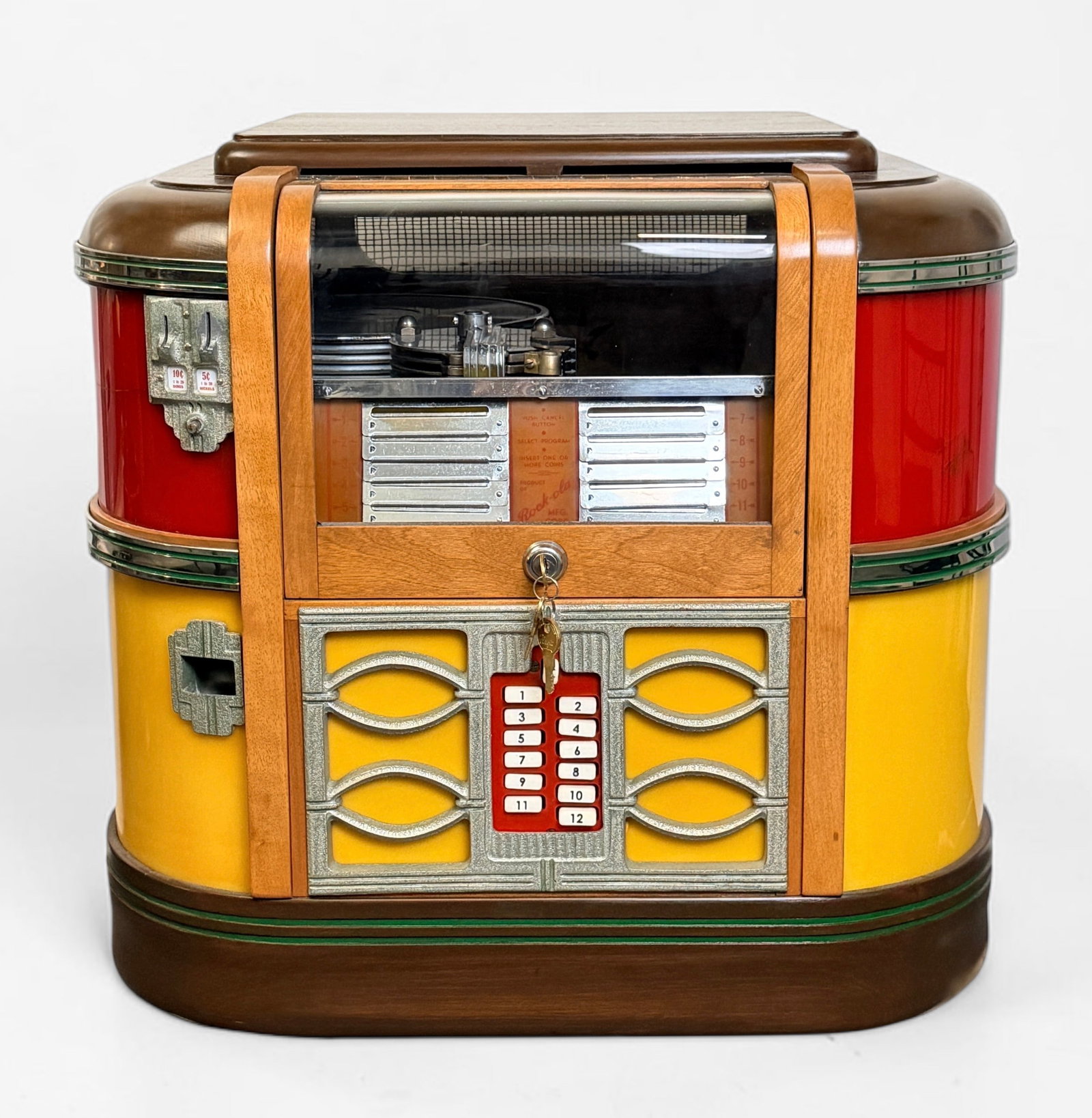 Rock-Ola Model CM39 Tabletop Jukebox (1 of 13)