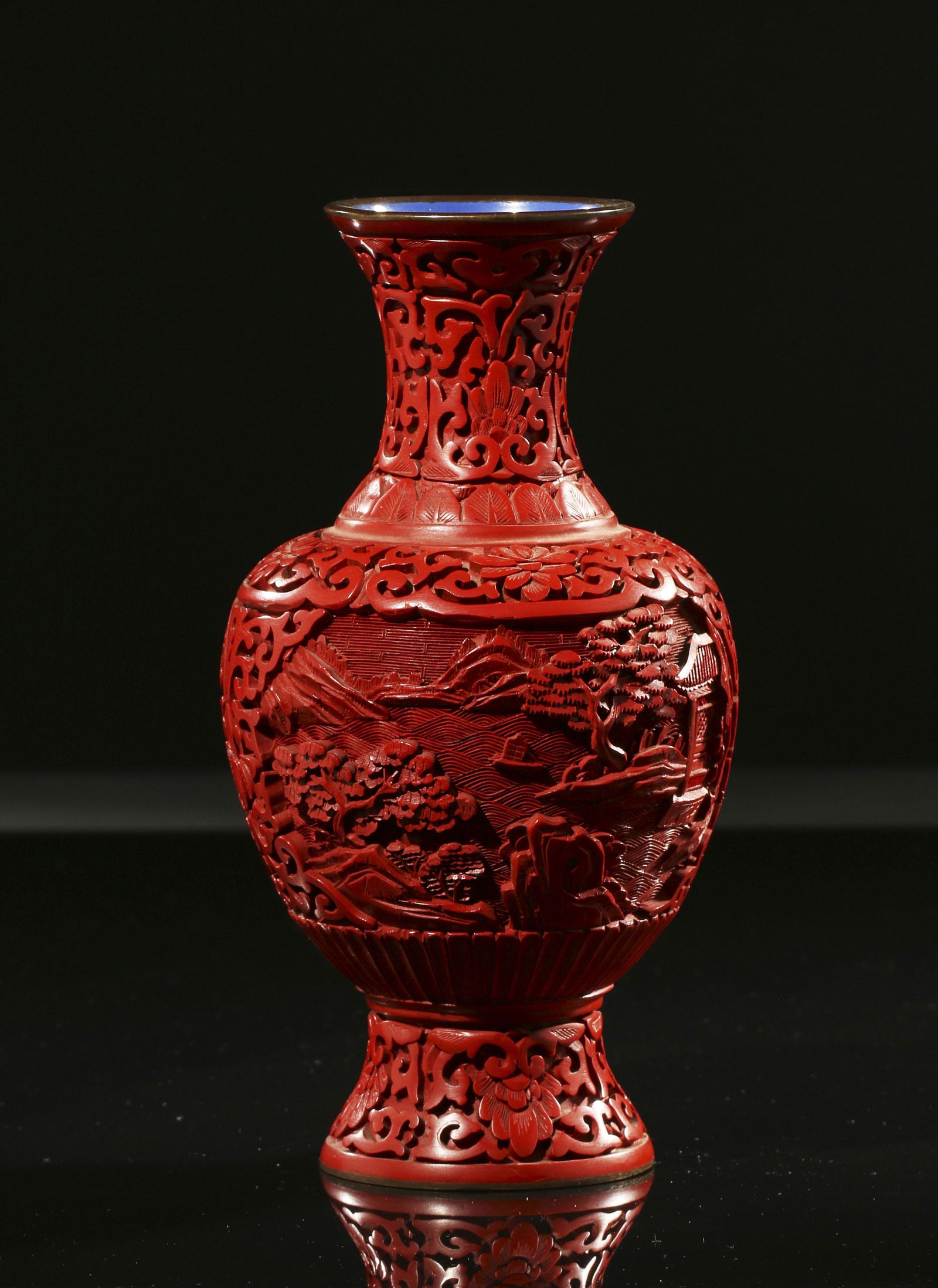 Varnisher Red Cleaning Bottle