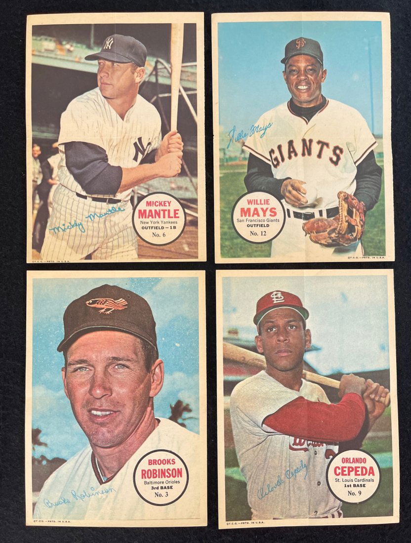1967 Topps Pin-ups Mickey Mantle Willie Mays (1 of 3)