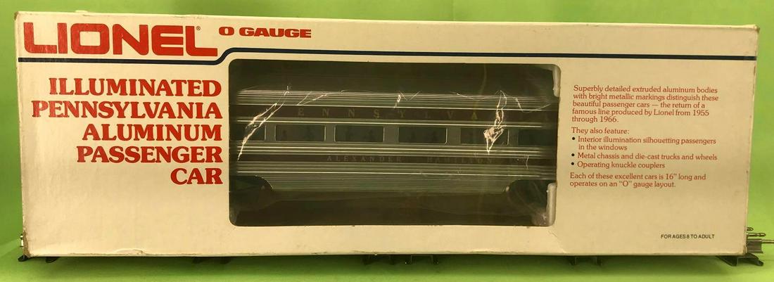 Lionel O gauge 9574 PRR Alexander Hamilton observation: Modern era Lionel 9573 Pennsylvania Alexander Hamilton aluminum observation passenger car in original box, real light run time on wheels and rollers C8-9. Box has a little wear to lower end edges, sti