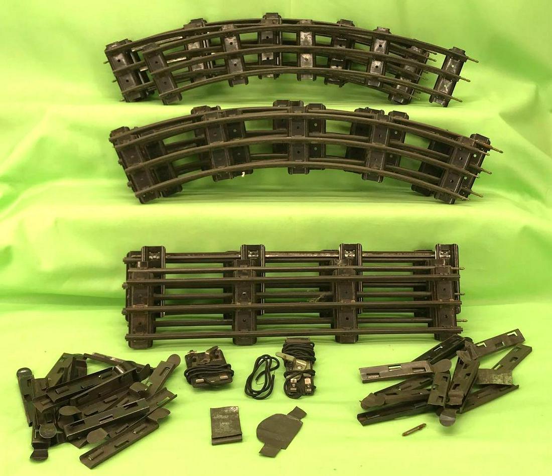 Unmarked Wide Standard 1 gauge track keepers lockons (1 of 3)