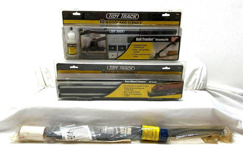 HO gauge Tidy Track TT4550 Rail Tracker TT4561 Roto: HO gauge Tidy Track TT4550 Rail Tracker TT4561 Roto Wheel Cleaner Micro-Mark in original packages. Micro-Mark items look unused, but package/bag has been opened. Both Tidy Track items appear to have