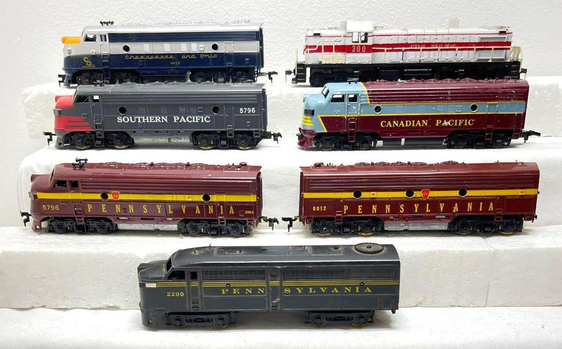 Revell Hobbytown Penn Line HO gauge diesel locomotives (1 of 4)