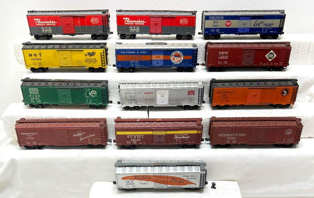 Thirteen HO gauge/scale kit built box cars BO WP MP MKT: Thirteen HO gauge/scale kit built box cars BO WP MP MKT EJ&E RI GN CP NC&StL Kadee sprung trucks Varney. Missing or loose; trim, trucks, wheels, etc. Most trains need a light cleaning from bei