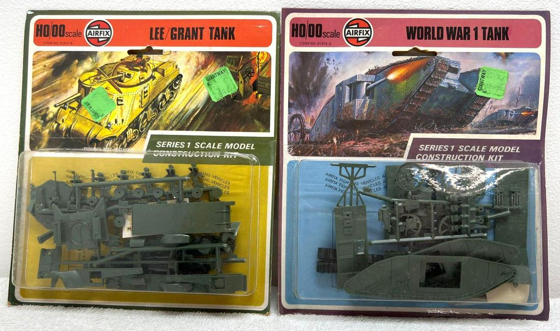 Airfix 1/72 scale HO OO scale World War I tank: Airfix 1/72 scale HO OO scale World War I tank Lee/Grant tank in sealed blister cards. Blisters are sealed with no cracks. Cards are fairly flat, hangers are punched with light wear, price stickers, s