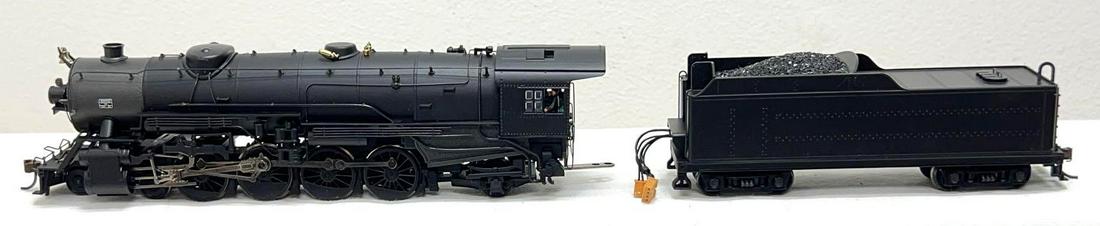 HO Gauge Bachmann Spectrum 82501 4-8-2  Heavy Mountain (1 of 12)