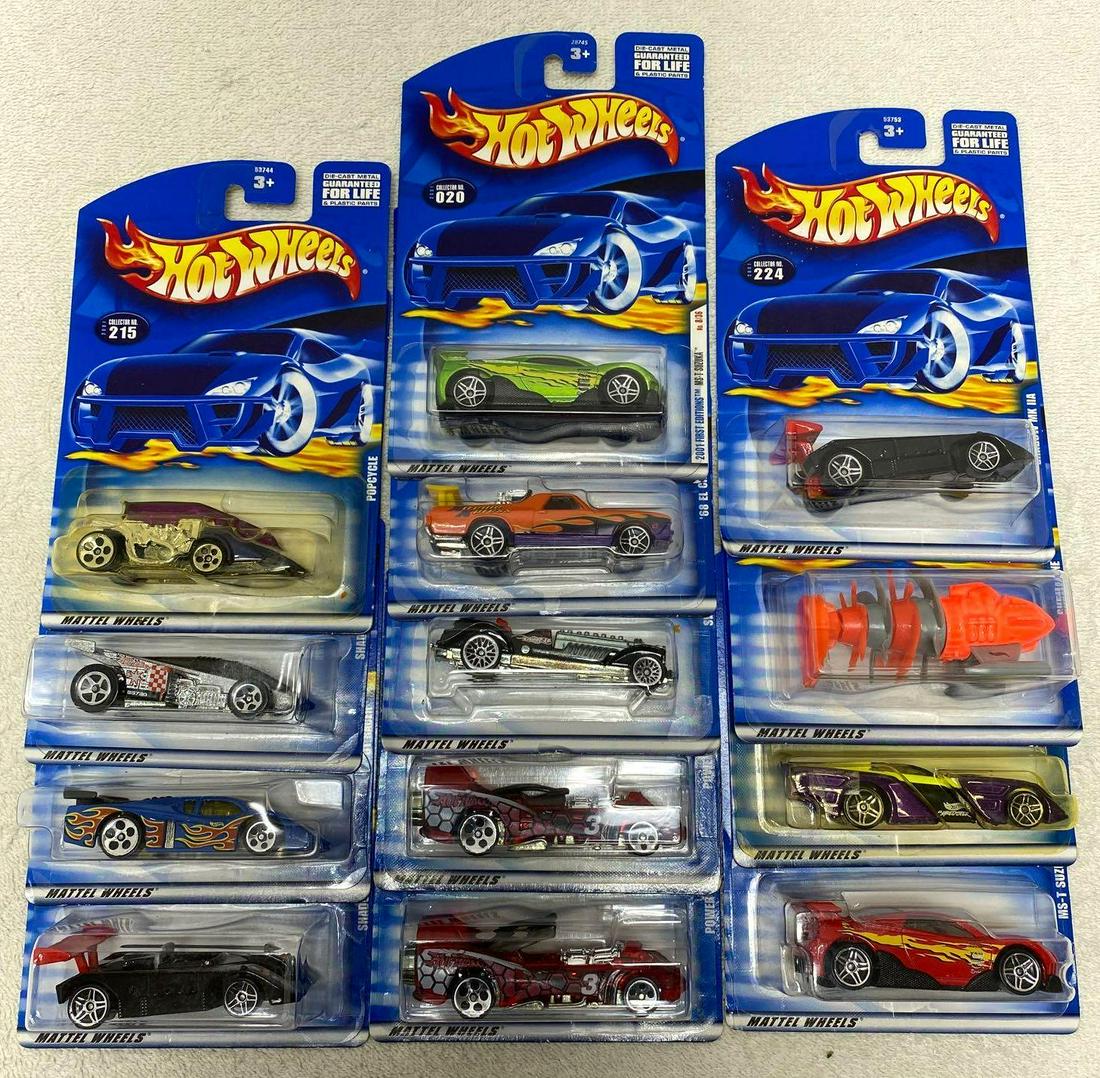 Modern Hot Wheels Lot of (13) Mixed 2000's Mainline (1 of 17)