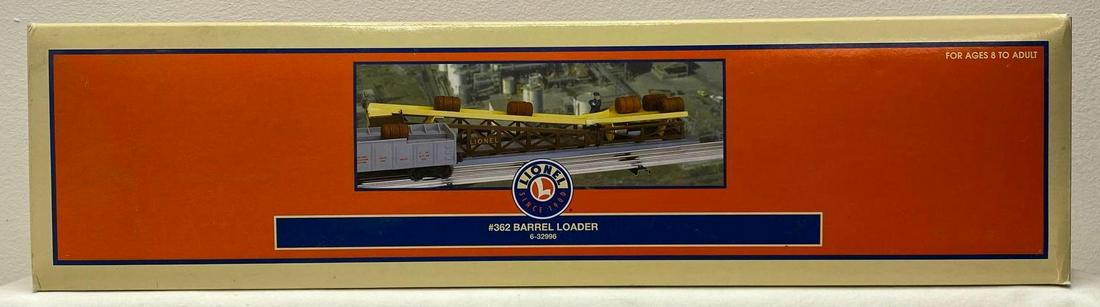 Modern Era Lionel O gauge 32996 362 barrel loader in original box (1 of 2)