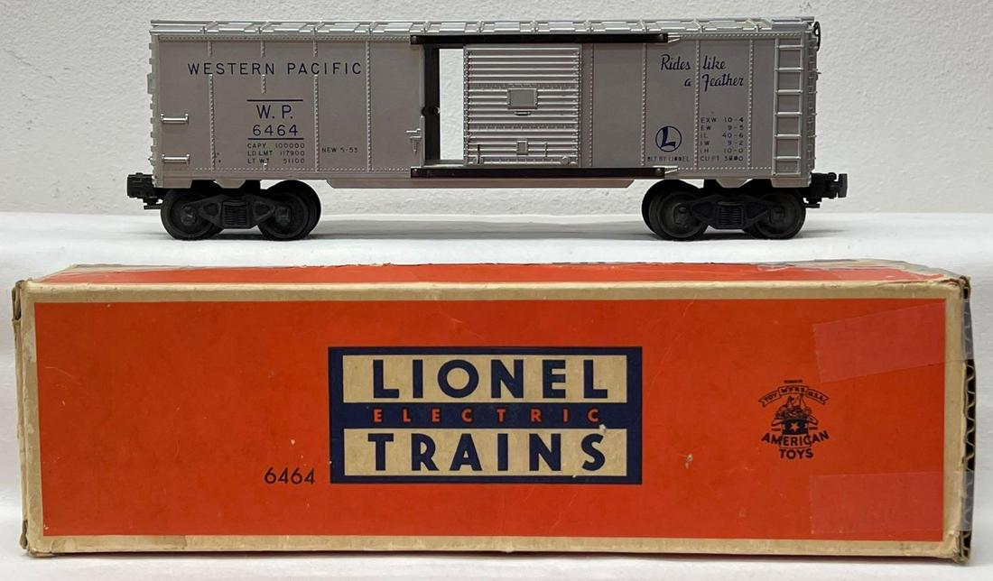 Postwar Lionel O gauge 6464-1 Western Pacific box car in original box high grade (1 of 5)