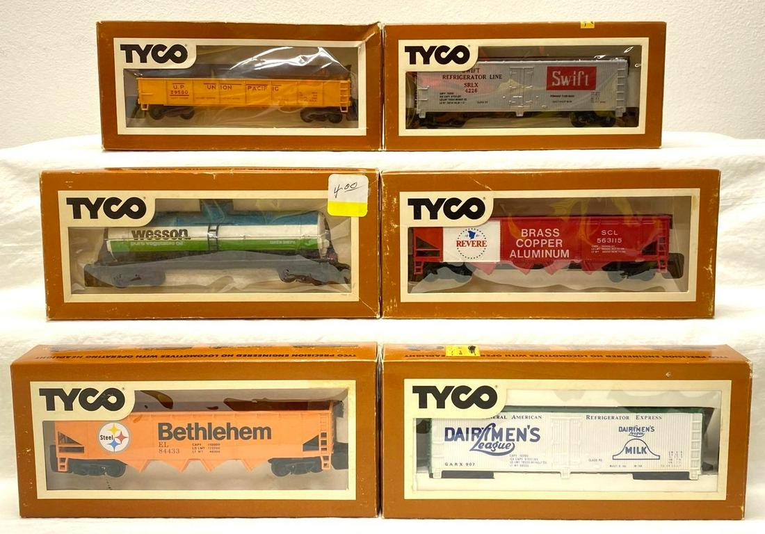 HO Gauge six Tyco freight cars in original boxes Wesson Revere Bethlehem Dairymens Swift UP (1 of 5)