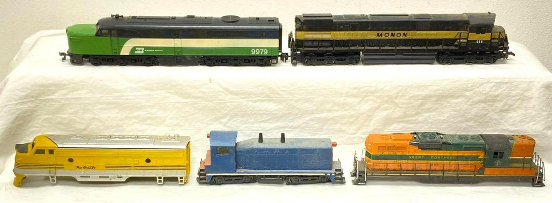 HO Gauge diesel locomotives powered units and shells (1 of 12)