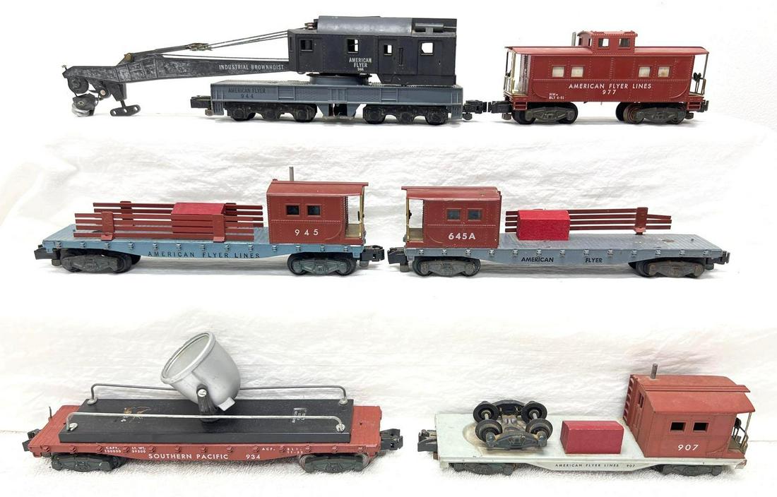 Postwar American Flyer S Gauge 944 934 945 907 645A 977 (1 of 4)