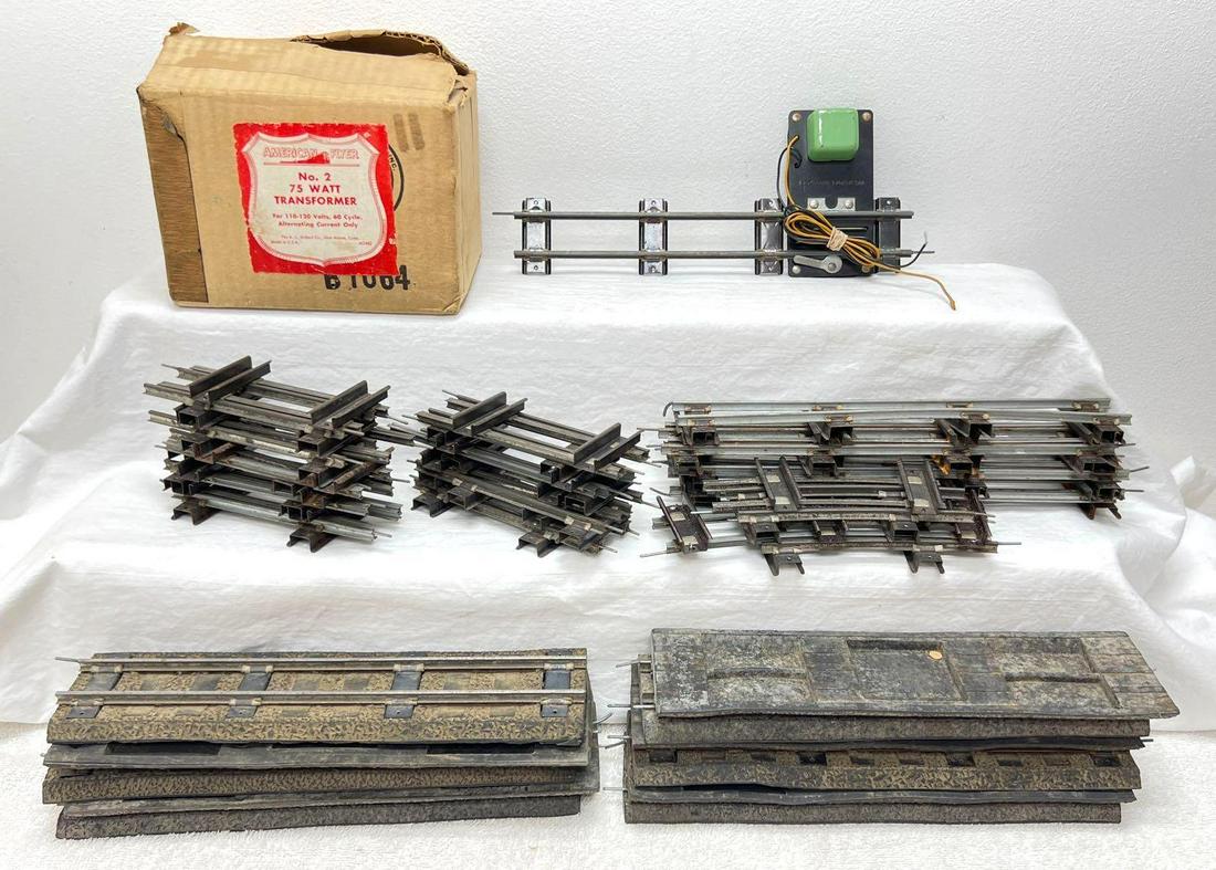 Postwar American Flyer S Gauge 2 in OB 706 track roadbed (1 of 7)