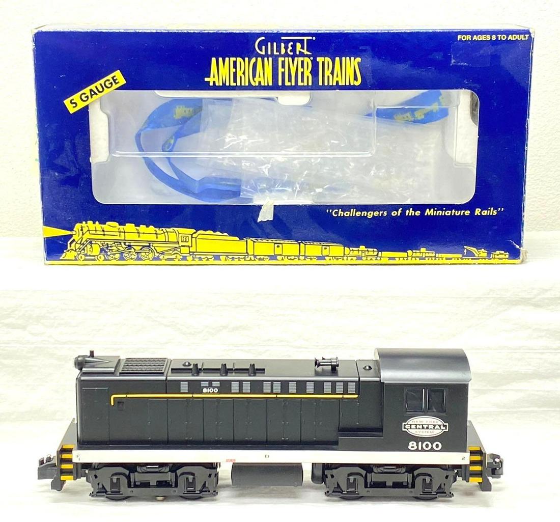Postwar American Flyer S Gauge 48043 NYC Baldwin in original box: Postwar American Flyer S Gauge 48043 New York Central NYC Baldwin diesel switcher locomotive unit in original box with instructions and warranty card, C8 with light run time. Please view the items in 