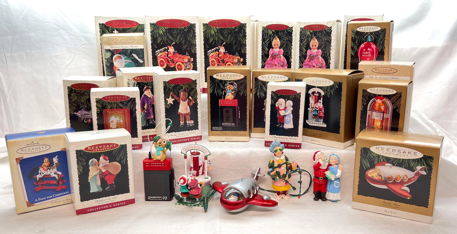 Hallmark Keepsake Ornaments Lot Of 21 Santa's Roadster Jukebox Party And Much More (1 of 12)