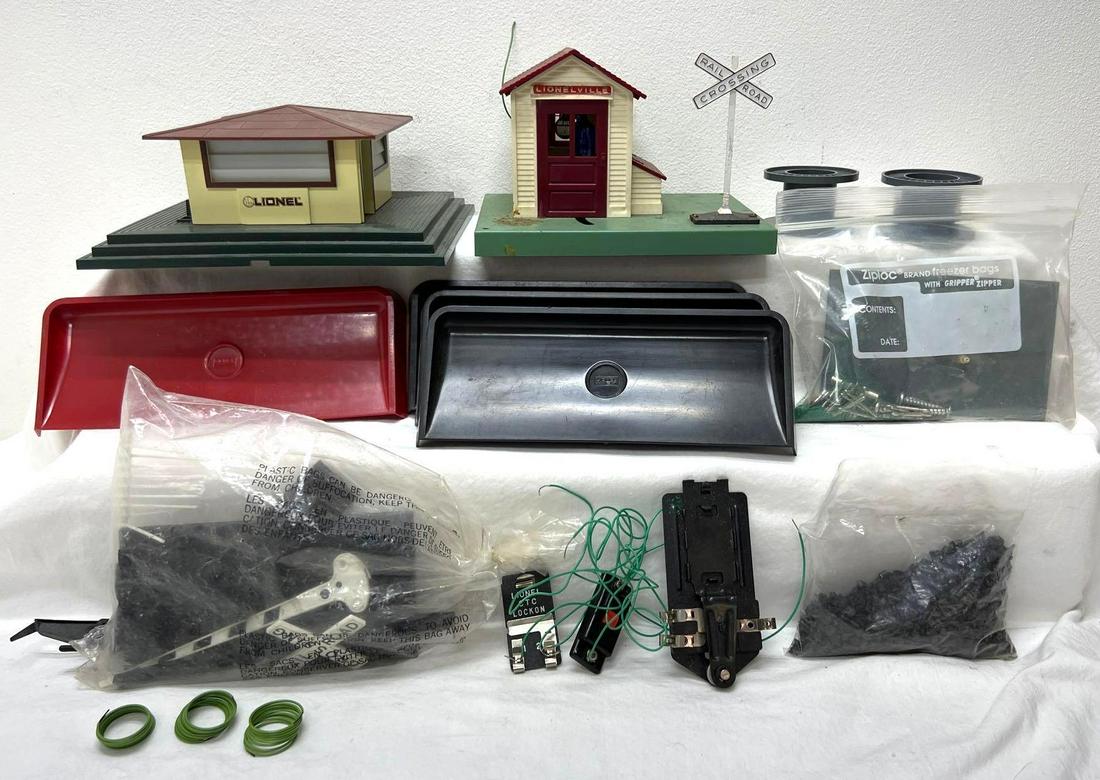 Modern Era Lionel O Gauge diesel horn shed 45 tell tale CTC bins more (1 of 8)