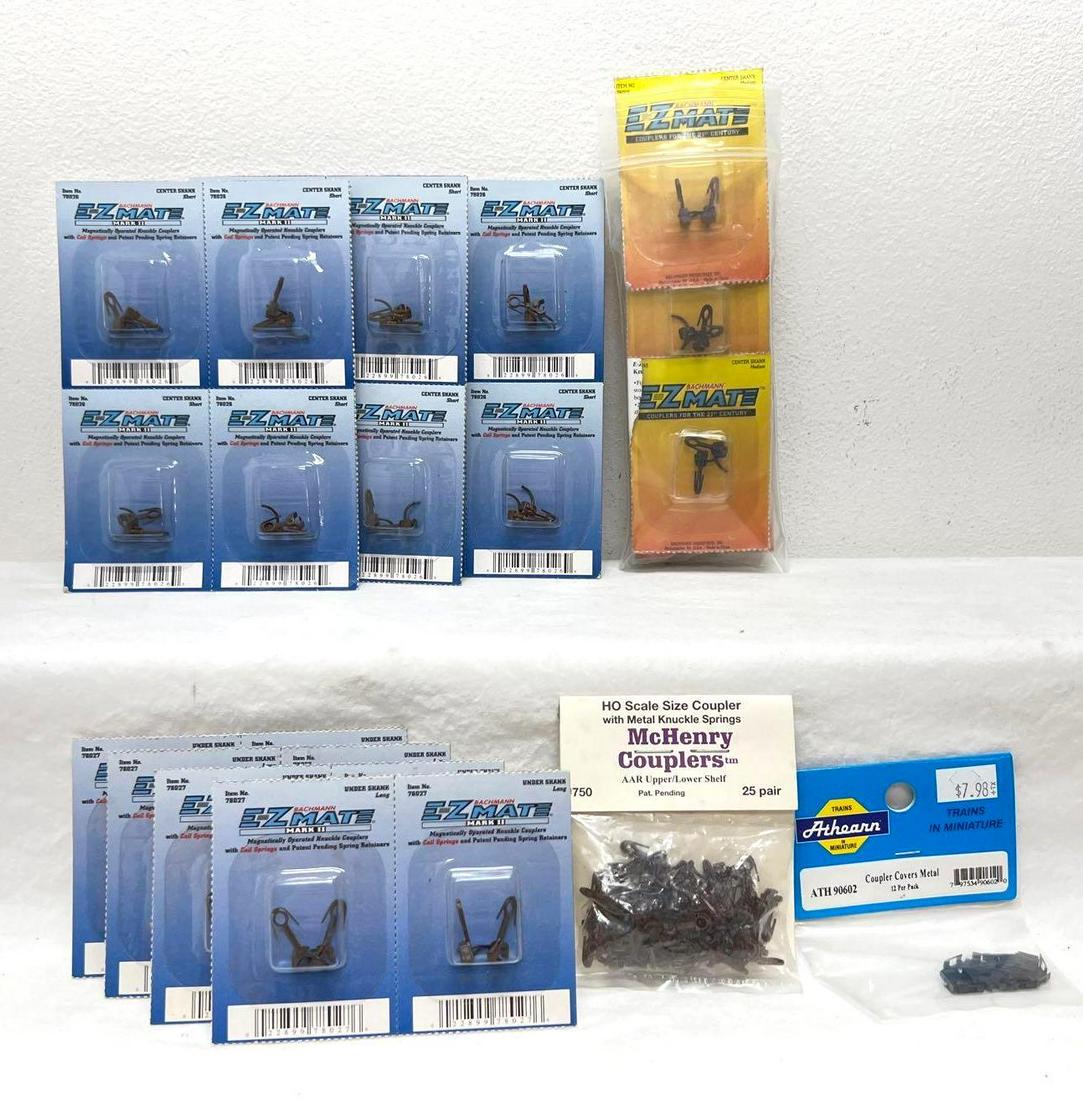 HO Gauge/Scale Bachmann McHenry couplers in package (1 of 4)
