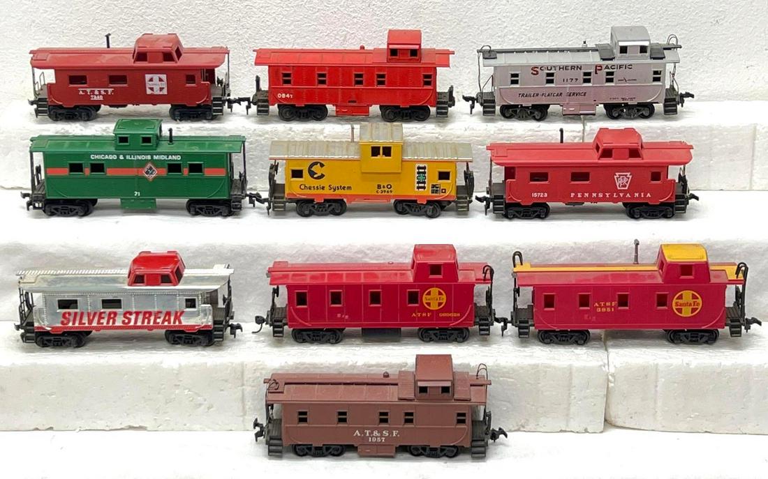 HO Gauge/Scale ten caboose Lionel Mantua Bachmann Tyco: HO Gauge/Scale ten caboose: Lionel, Mantua, Bachmann, Tyco, others. Some trains have missing chimney/smoke stack. Caboose should clean to look C6-7. Please view the photos of the items in this lot car