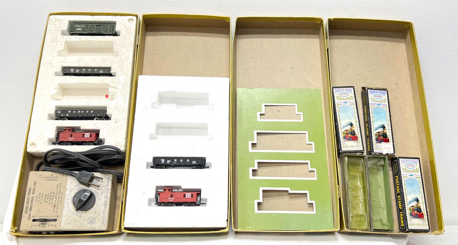 N Scale Aurora Postage Stamp Trains boxes trains transformer (1 of 5)