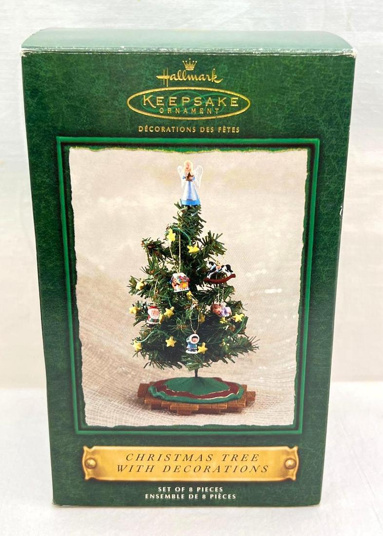 Hallmark Keepsake Ornament What A Great Christmas Tree (1 of 13)
