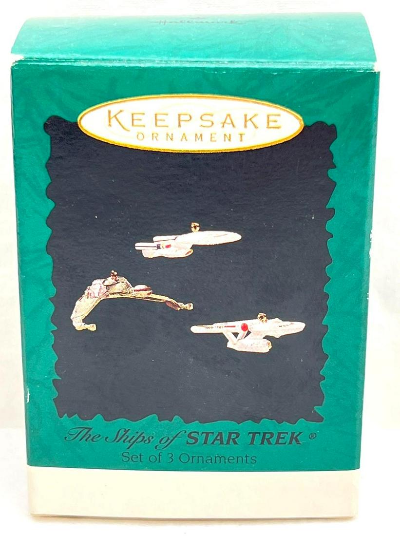 Hallmark Keepsake Ornament The Ships Of Star Trek (1 of 4)