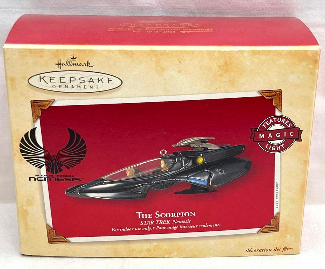 Hallmark Keepsake Ornament Star Trek Nemesis (1 of 5)
