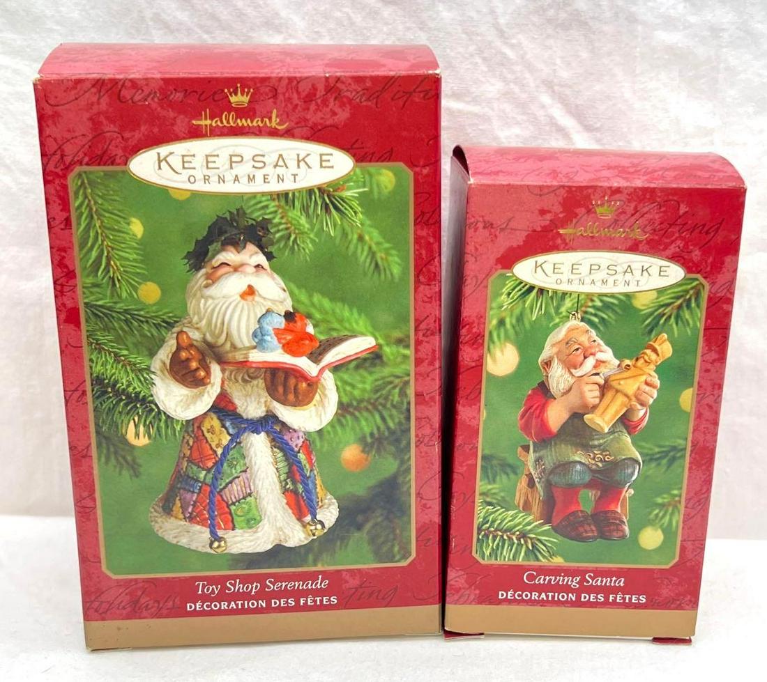 Hallmark Keepsake Ornaments lot of two Santa's Toy Shop Serenade and Carving Santa: Hallmark Keepsake Ornaments lot of two Santa's Toy Shop Serenade and Carving Santa. This lot includes, 2000 Toy Shop Serenade, 2001 Carving Santa. Ornaments are in excellent condition. Boxes are i