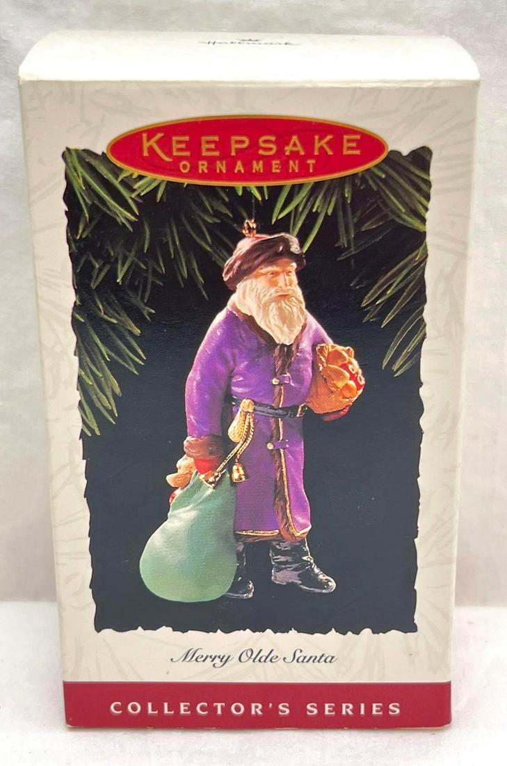 Hallmark Keepsake Ornaments 1995 Merry Olde Santa sixth in the series: Hallmark Keepsake Ornaments 1995 Merry Olde Santa sixth in the series. This lot includes, 1995 Merry Olde Santa. Ornament is in excellent condition. Box shows little to no wear.
