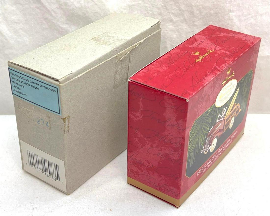 Hallmark Keepsake Ornaments Club Edition 1939 Garton Ford Station Wagon (1 of 8)