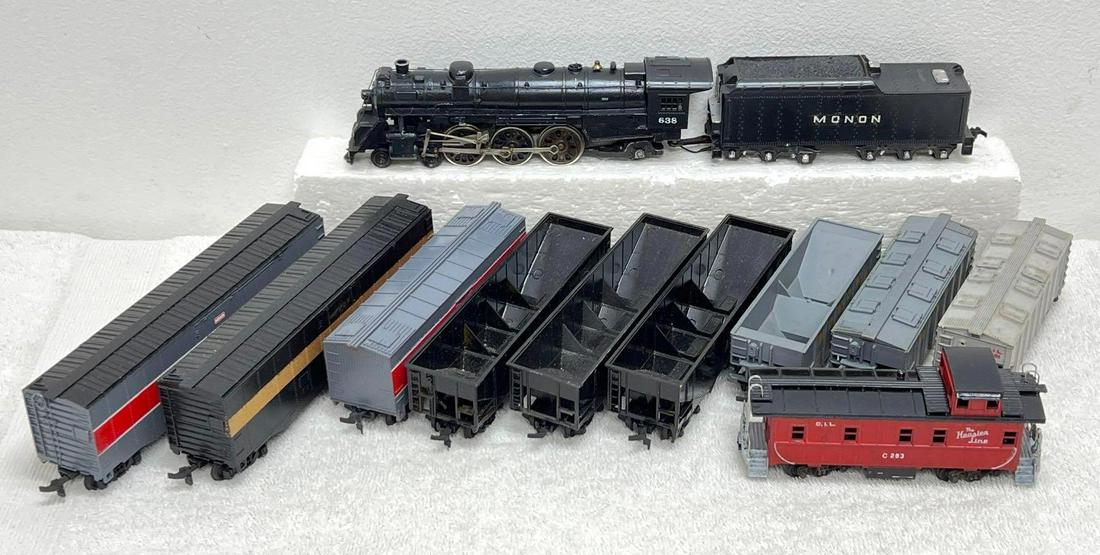 Large group of HO Gauge Monon steam freight 4-6-2 boxcars hoppers (1 of 5)