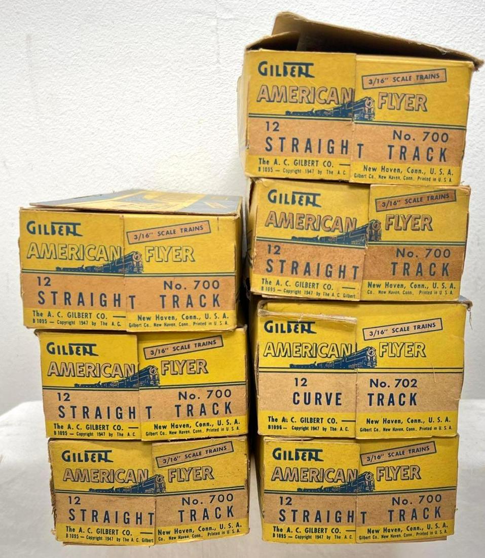 Postwar American Flyer S Gauge track in original boxes six 700 one 702 (1 of 3)