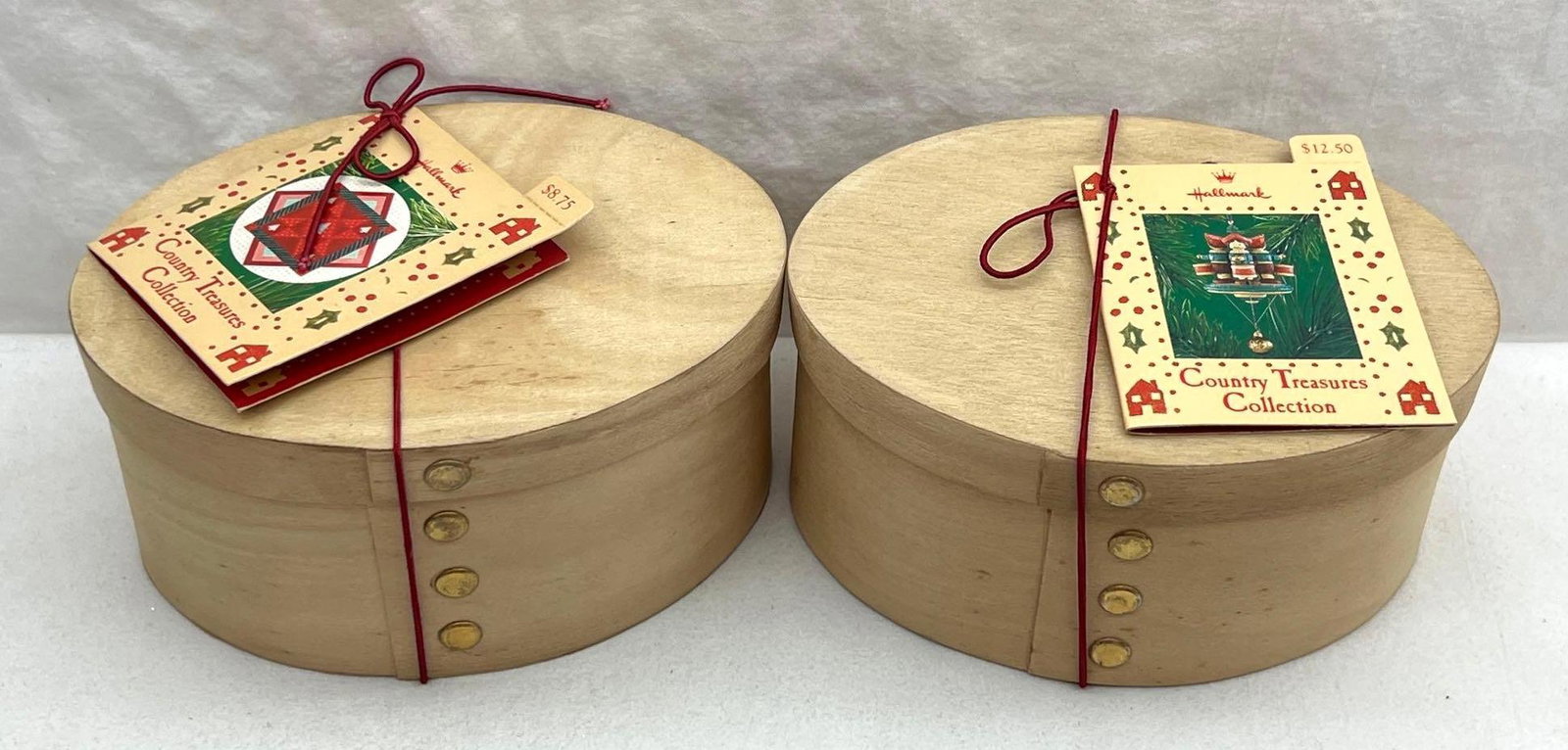 Hallmark Keepsake Ornament 1986 Country Treasures Collection in containers (1 of 4)