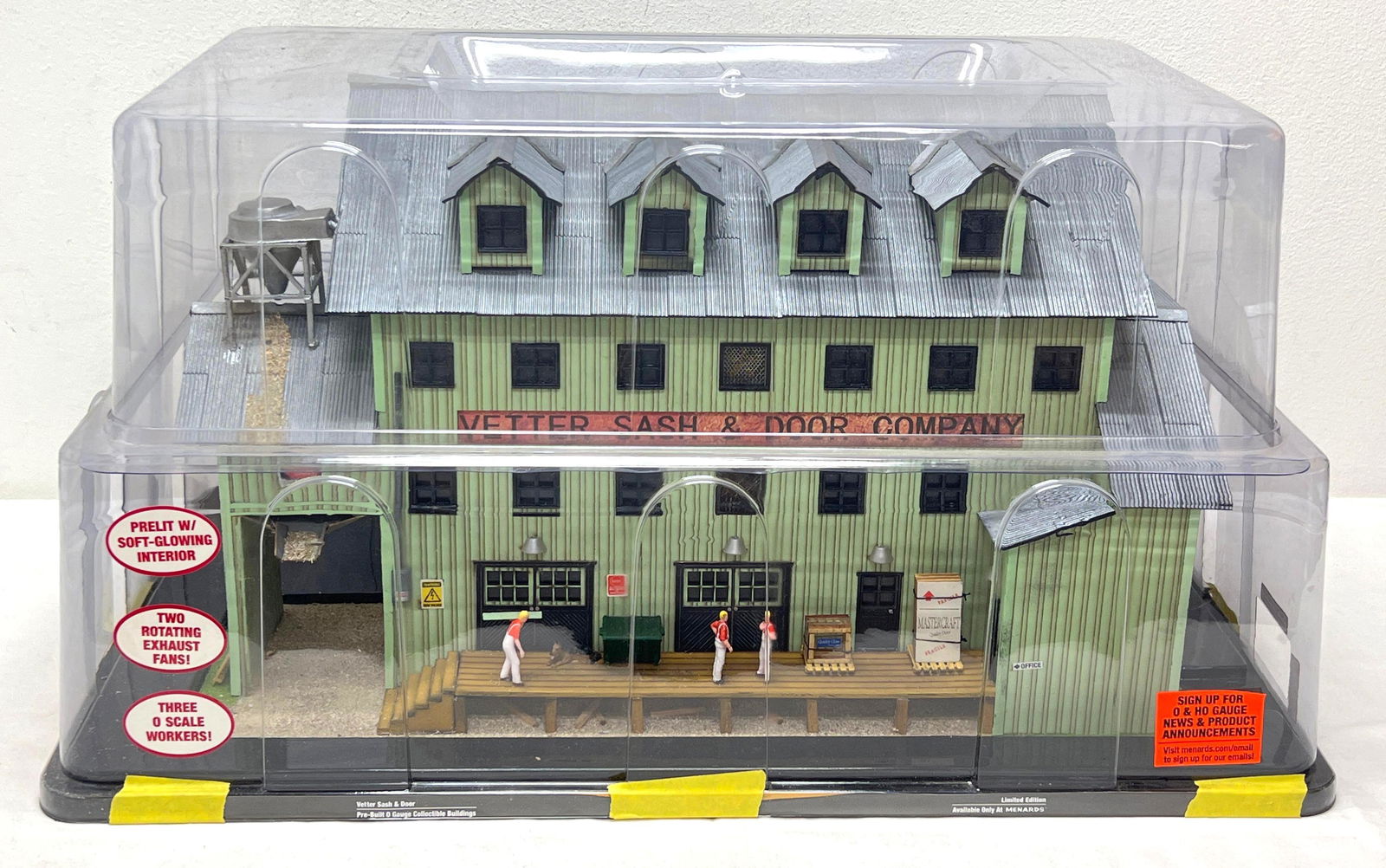 Modern Era Menards O Gauge 279-4324 Vetter Sash and Door in original package (1 of 4)