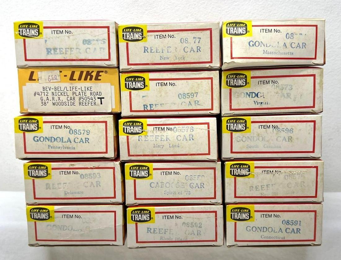 Fourteen Life-Like HO Gauge State cars in original boxes plus 1: Fourteen Life-Like HO Gauge State cars in original boxes plus 4712 NKP reefer in orginal box. Trains look C8, some signs of age, some light run time. Massachusetts gondola, Georgia reefer, New York re