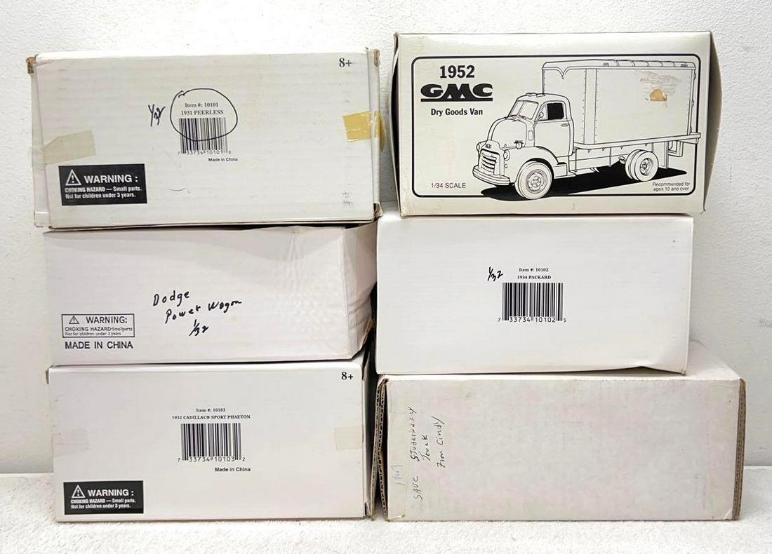 Six die-cast automobiles in box 1st Gear (1 of 7)