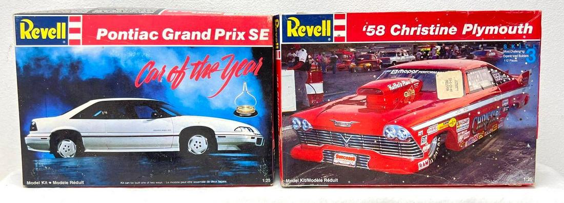 Revell 1:25 7350 '58 Christine Plymouth 7171 Pontiac GP SE: Revell 1:25 scale 7350 '58 Christine Plymouth and 1:25 scale 7171 Pontiac Grand Prix SE, unbuilt model kits in original boxes. Kits appear complete with parts in sealed bags on sprue, instructions