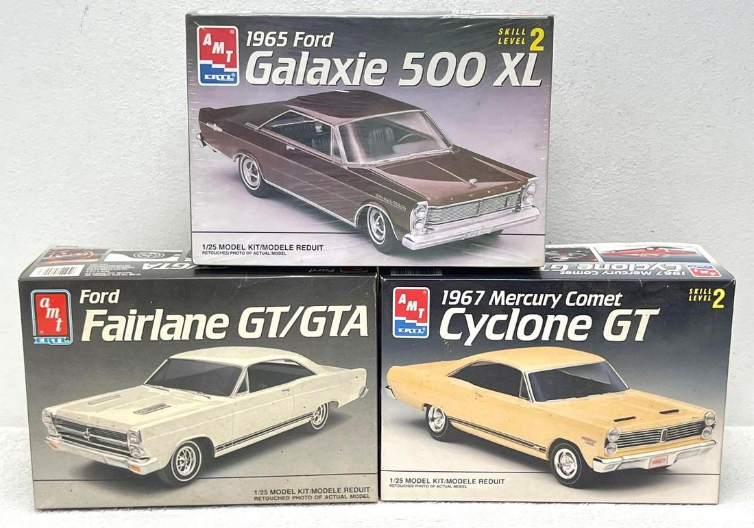 AMT 6750 6926 6467 1/25 unbuilt kits in box (1 of 8)