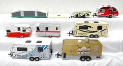 1/64 die-cast Greenlight Winnebago Shasta 1959 Holiday House and more