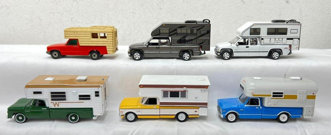 1:64 die-cast Greenlight Johnny Lightning pickup trucks with camper toppers (1 of 10)