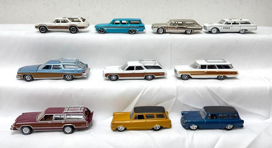 Ten 1/64 die-cast station wagons Auto World Matchbox Greenlight Johnny (1 of 10)