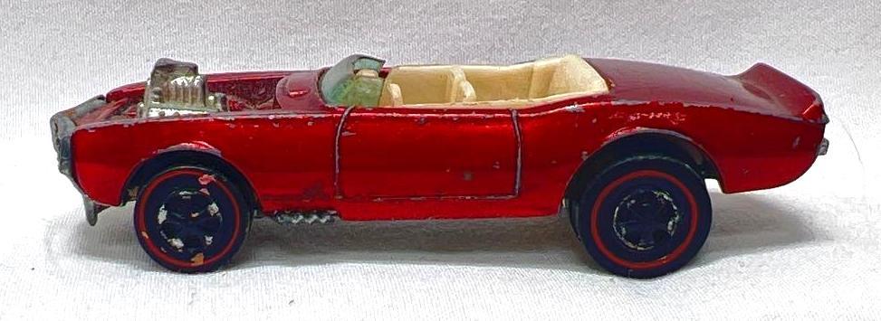 1/64 die-cast Hot Wheels 1969 Light My Firebird Redline Spectraflame Red (1 of 5)