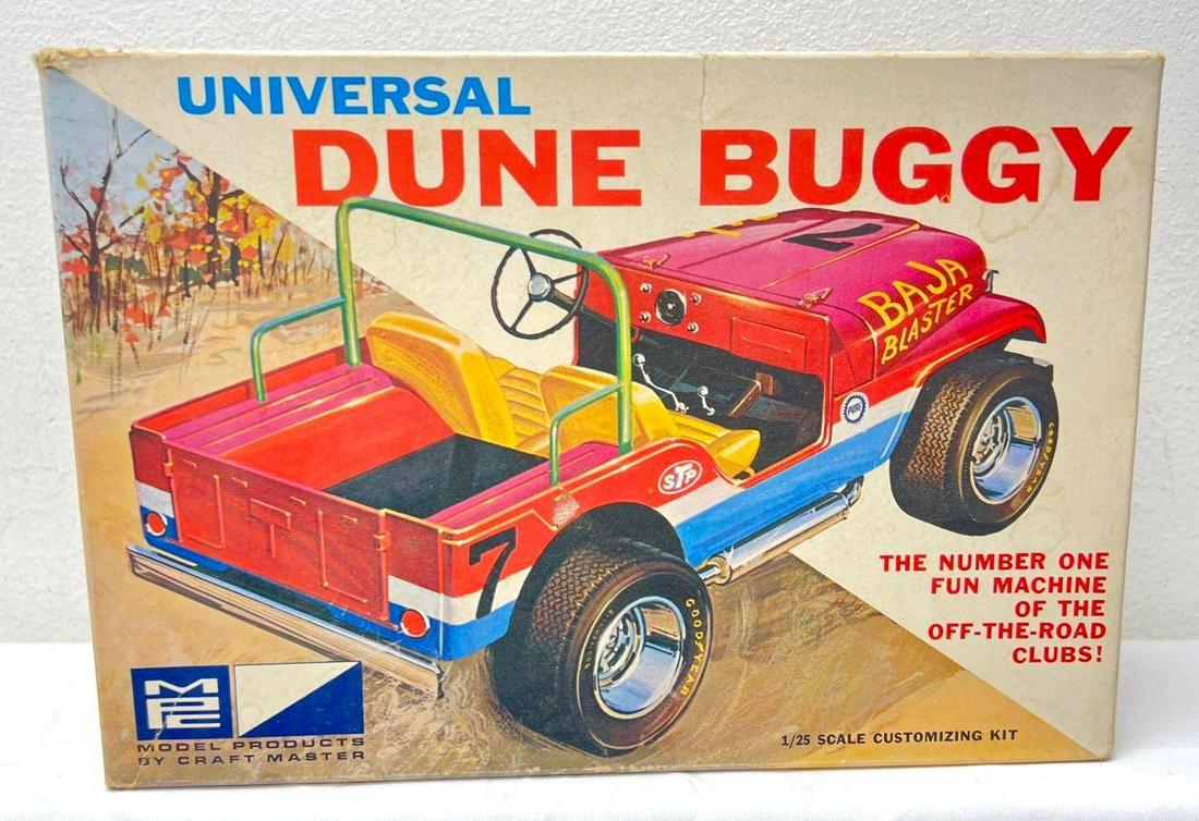 MPC 1/25 405-200 Universal Dune Buggy unbuilt complete in original box (1 of 9)