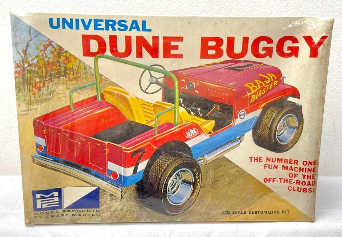 MPC 1/25 405-200 Universal Dune Buggy in factory sealed original box (1 of 4)