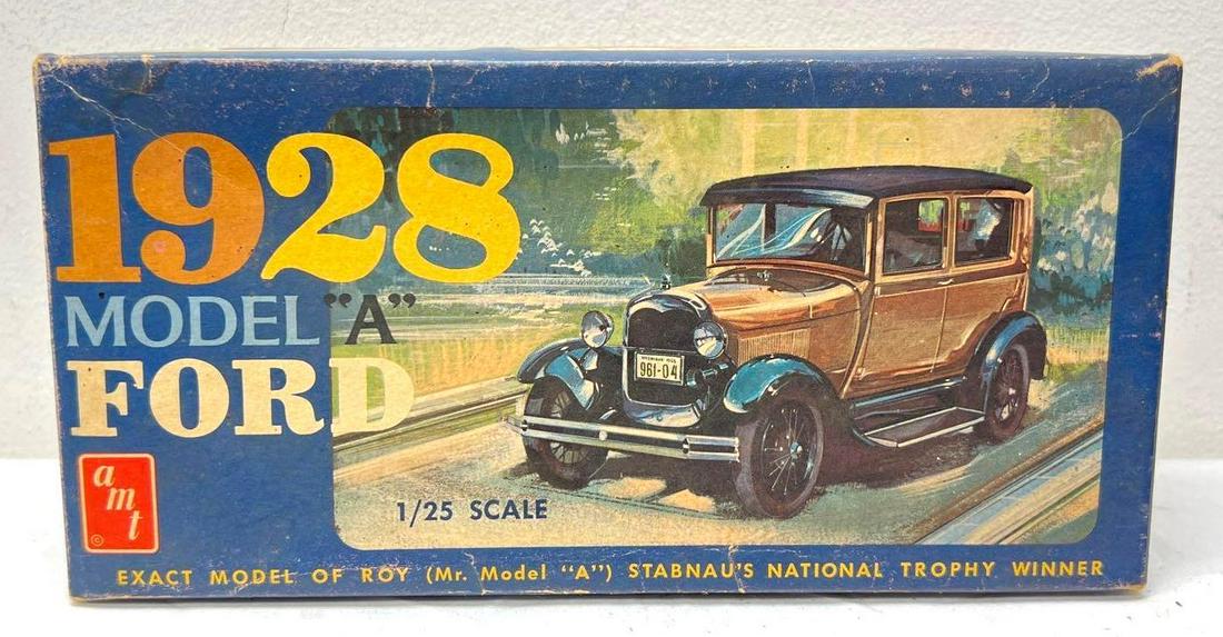 1/25 AMT 2128-150 1928 Model A Ford unbuilt complete in box: 1/25 scale AMT 2128-150 1928 Model A Ford model kit; unbuilt, appearing complete with parts on and off sprue, instructions sheet, decals sheet in original box. Box shows little wear. are fully view th