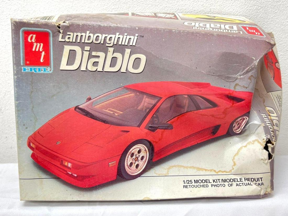 AMT 1/25 6933 Lamborghini Diablo unbuilt complete parts on sprue in bag (1 of 6)