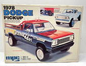 MPC 1/25 7809 1978 Dodge Pickup partial assembly parts on sprue in box