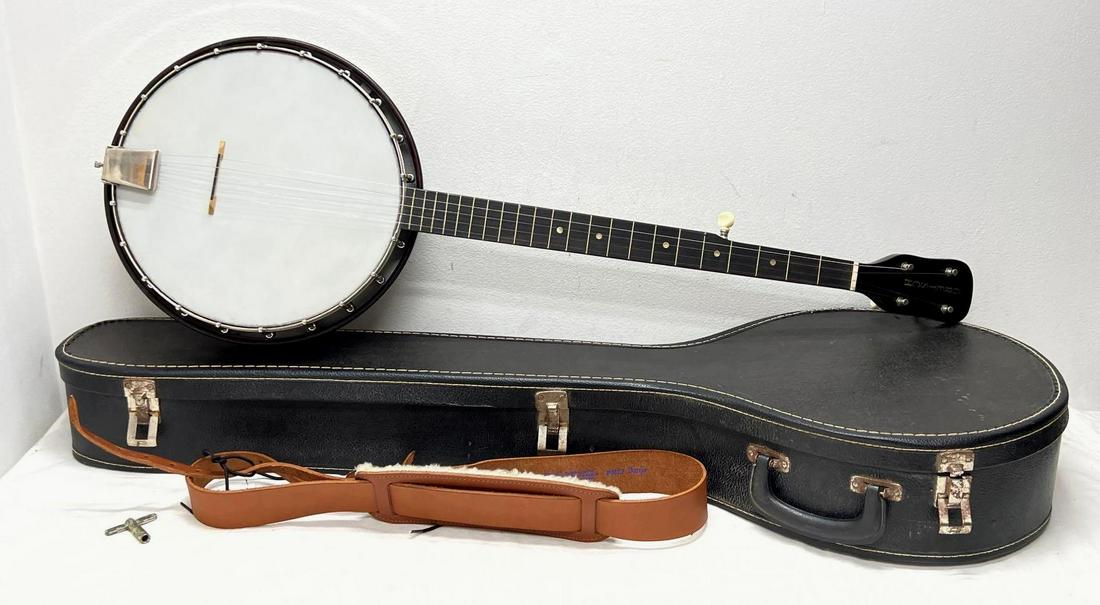 Gretsch 5-string resonator banjo X0743640 in case (1 of 20)