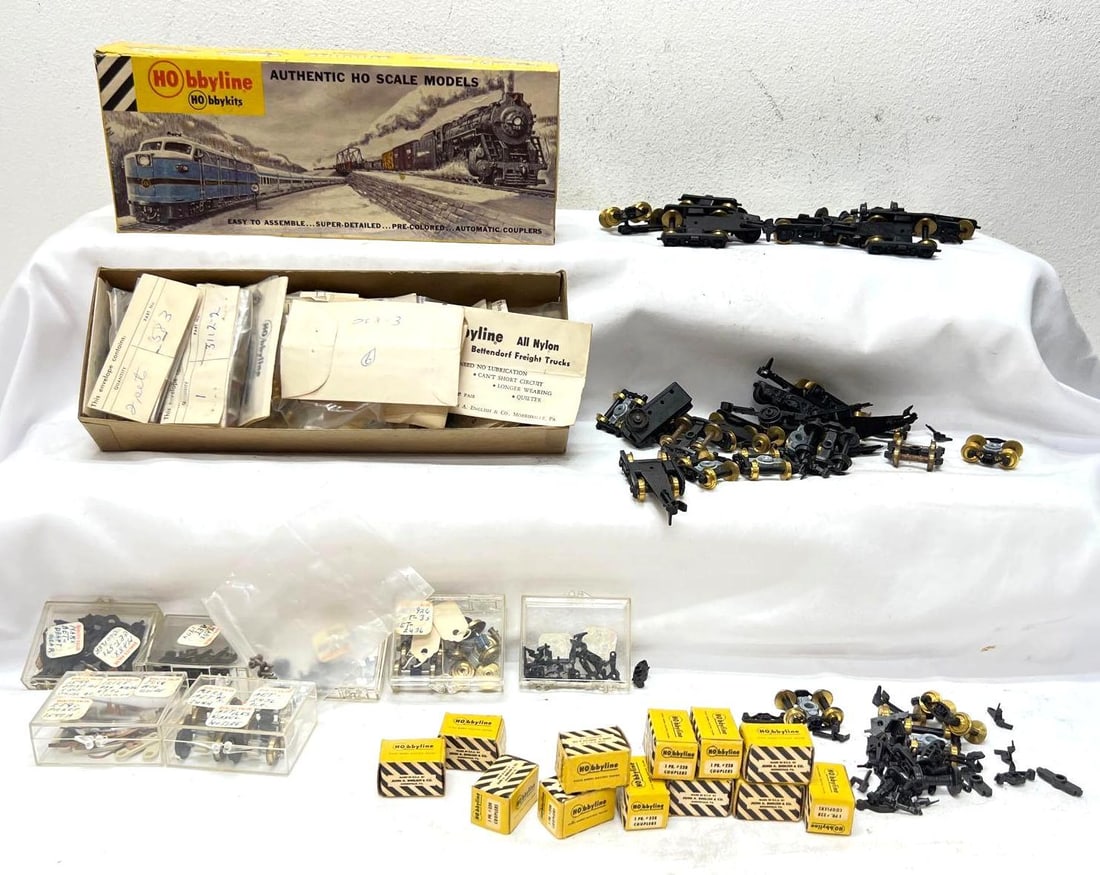 HO scale NOS Hobbyline couplers drive axles truck assemblies Marx Athearn (1 of 4)